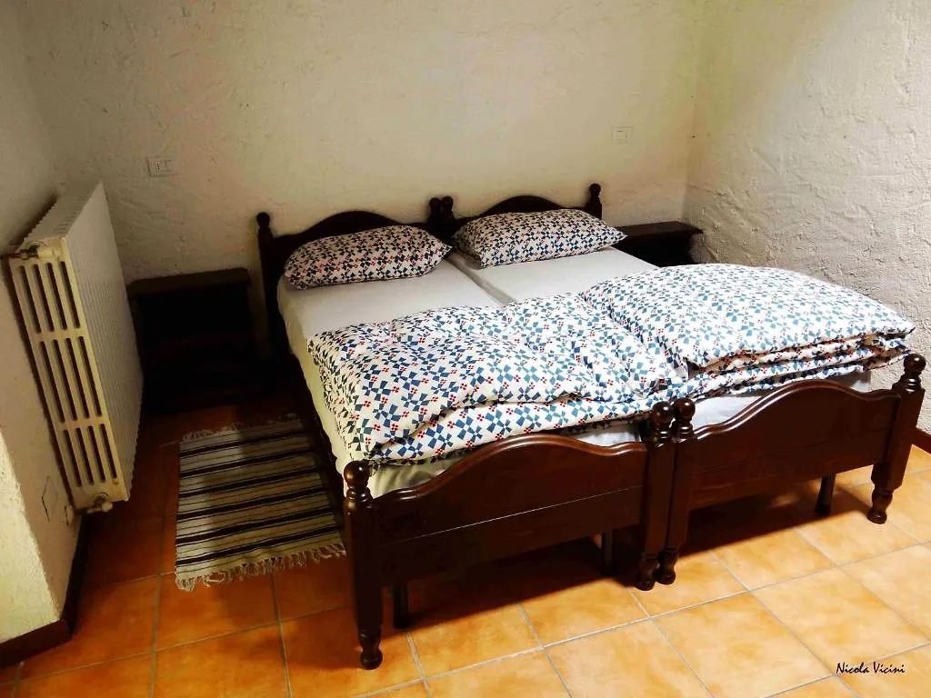 Albergue A Pousada Rifugio Alpetto Di Torno Sormano Itália