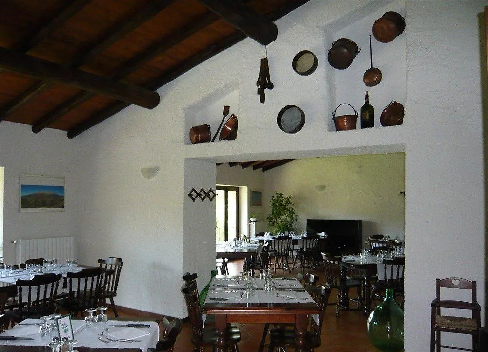 Albergue A Pousada Rifugio Alpetto Di Torno Sormano Itália